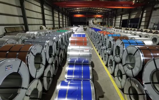 Competitieve PPGI/PPGL-staal spoel Q23B DX51D Voorgeverfde gegalvaniseerde staal spoel voor breedte 1000-1250 mm en aangepaste lengte