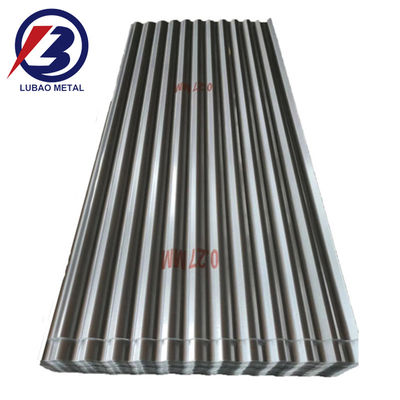 Bouwhoeveelheid gegalvaniseerde beklede dakplaat met een breedte van 665-1100 mm en een doorzichtig metalen dak