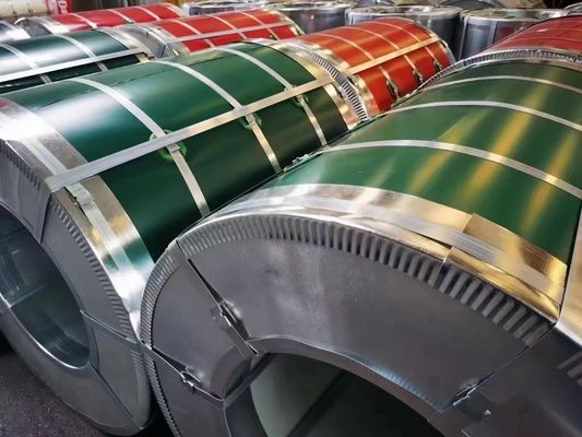 Voorgeverfde GL-staal spoel / PPGl / Kleurbedekte gegalvaniseerde staal spoel met aanpasbare patronen en dikte 0,1-1,5 mm