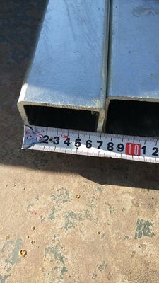 1.5x1.5 inch vierkant rechthoekig holle ijzeren buis gelast zwart gegalvaniseerd vierkant buis voor kleine gereedschappen productieproces