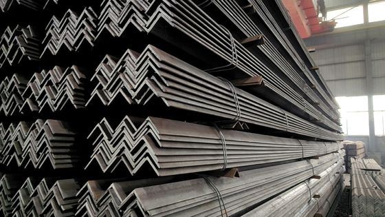 40x5mm 6m 12m ASTM A36 Q235 GB 20x4mm warmgewalste staalhoekbalk voor S235JR/S275JR/S355JR in Q235/Q345/SS400/ST37-2/ST52