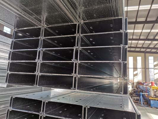 Staalstructuur Klasse C Kanalen 100x50x3 mm Lichte stalen frame Commodity Beam Steel Size Structural Iron Natuurlijk oppervlak