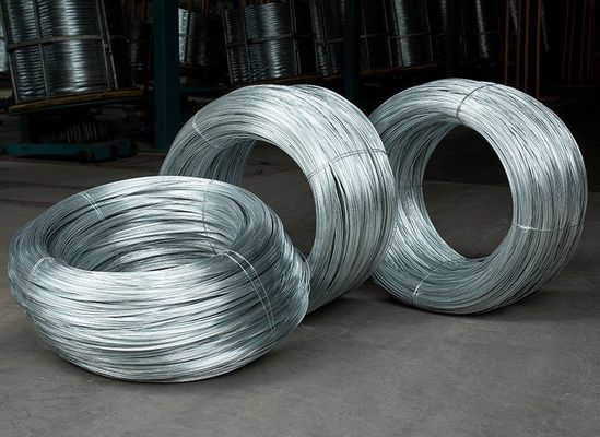 Concurrente staaldraad Q195 Q235 warm gedompeld gegalvaniseerd 2,5 mm materiaal met en 19 draad streng bescherming