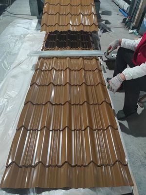 SGCC SPCC SECC DX51D Hard Color Painted Metal Roll Galvanized Zink Coated Steel Sheet voor de bouw PPGI dakplaat