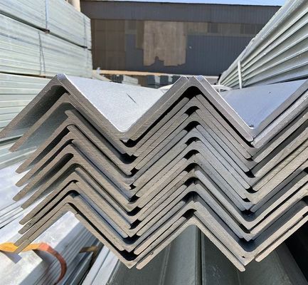 Q235/Q345/SS400/ST37-2/ST52/Q420/Q460/S235JR/S275JR/S355JR Hoekbalk voor gebouwen en machines
