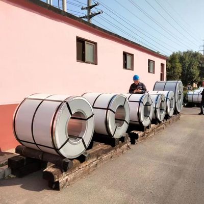 PPgi gegalvaniseerde stalen spoelen in RAL9001 RAL1002 RAL1001 met gegalvaniseerde coating