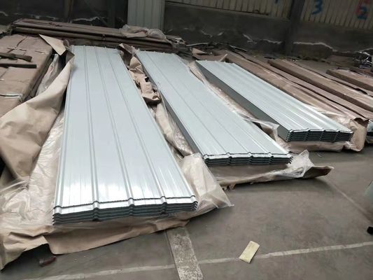 Op maat gemaakte gegolfde dakplaat Kleur PPGI Dakplaat SGCC Kleurbedekte voorgeverfde gegalvaniseerde staalplaat Certificaat