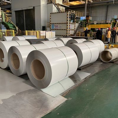 Oppervlak gegalvaniseerd bekleed PPGI COIL ROLL Dx51d Dx52D 0.4mm 0.5mm 0.6mm Voorgeschilderde stalen spoelen voor bouwmaterialen