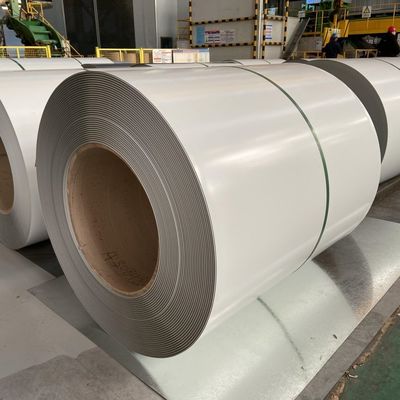 Oppervlak gegalvaniseerd bekleed PPGI COIL ROLL Dx51d Dx52D 0.4mm 0.5mm 0.6mm Voorgeschilderde stalen spoelen voor bouwmaterialen