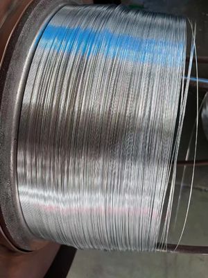 Q195 Q235 Gegalvaniseerde draad Sterk en duurzaam 3,5 mm x 300 m Lengte voor zware toepassingen
