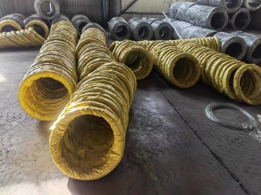Q195 Q235 Gegalvaniseerde draad Sterk en duurzaam 3,5 mm x 300 m Lengte voor zware toepassingen