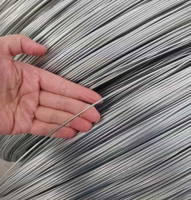 304 316 roestvrijstalen draad Hele cirkel 4 mm 3 mm Aanpassing Treksterkte 1570 N/MM2 Si-gehalte 1,0%