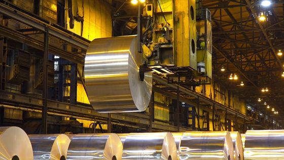 0.4mm 1.5mm diktes Aluminium spoelen voor absoluut betaalbaar aangepast kleur Aluminium plaat metalen rol