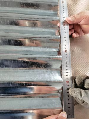 0.1mm Dikte Z40 Regelmatig Spangle Volhard Kleurbedekt gegalvaniseerd gegolfd dakpaneel voor verschillende daken of muren
