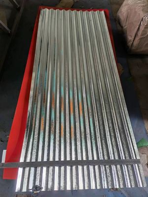 Strengte Stalen plaat Bouwdak Gekrompen stalen plaat Z140 Z200 Z275 Gegalvaniseerd voor het bouwen