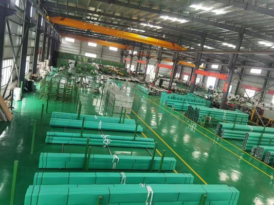 0.8mm dik x 100mm OD 304 roestvrijstalen buizen 6m lengte geborstelde afwerking voor koudgewalste prestaties en betrouwbaarheid