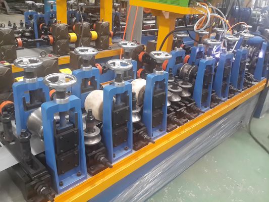 2 mm dik 2 inch schema 40 roestvrijstalen buizen 12m spoel satine glad ASTM A312 304 kwaliteit voor olie gas rioolwater transport