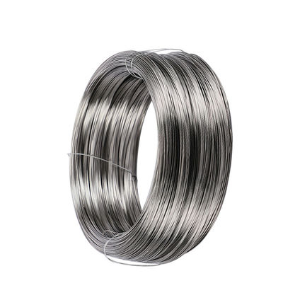 Aanpassing 304 304L 316 316L Bright Finish High Tensile Strength Roastless Steel Wire Rods met No.1 Surface Finish