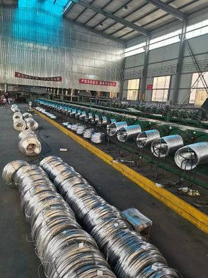 Bouwmaterialen gegalvaniseerde zink GI draad met een heldere afwerking 4,0 mm dik en hoge sterkte