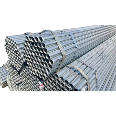 Aanpasbare Q235 Q345 voorgegalvaniseerde staalpijp met een lengte van 6,4 M en een buitendiameter van 26,9 310 mm