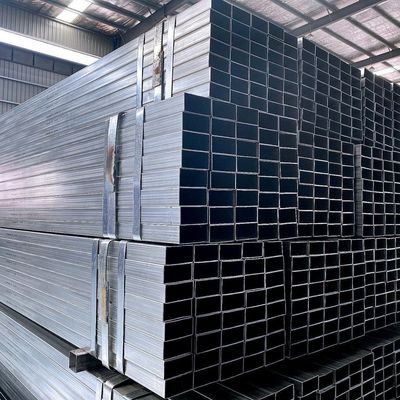 Q235B Q345 ST52 100*100 gegalvaniseerd stalen buis 90 mm GI Holle vierkant Ronde gelaste buisbuis met koudgewalste techniek