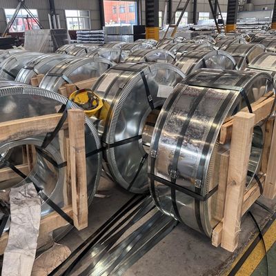 Precision Engineering Full Hard DX51d Z140 gegalvaniseerd staal 0,12-0,2 mm Dikte 700-900MM Breedte ASTM Q195 Standard