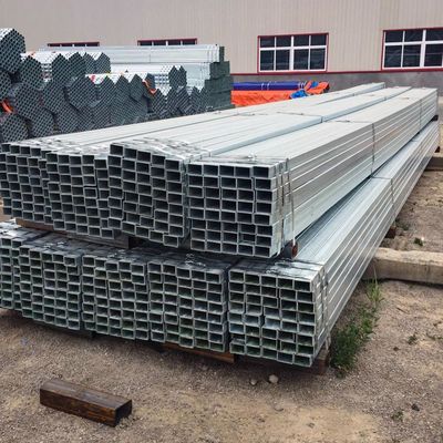 4x4 inch zware voorgegalvaniseerde vierkante stalen buizen staal 0.7mm zinklaag voor industriële vloeistofbuis