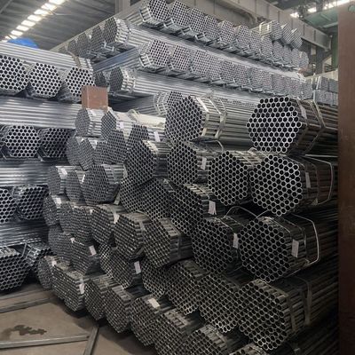 Dikwandpijpen gegalvaniseerde pijpen voor de bouw Op maat gemaakte gelaste stalen pijpen Corrosiebestendige bouwmaterialen