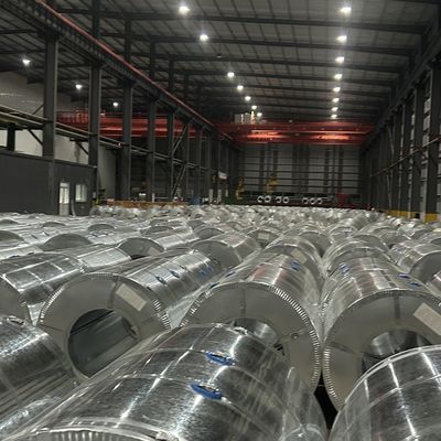 Z30-275g Big Spangle gegalvaniseerde stalen spoelen 0.12mm-4.0mm aangepaste dikte ijzeren plaat in rollen / spoel Tolerantie ±1%