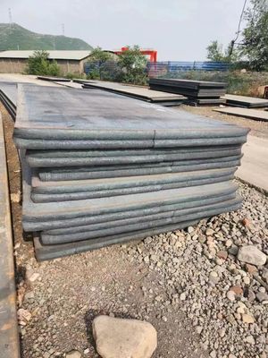 800-1500 mm Breedte Warmgewalste koolstofstaalplaten A36 Ss400 Q235 Q355 Q345 1 mm 2 mm 3 mm Dikte voor de coilingverwerking
