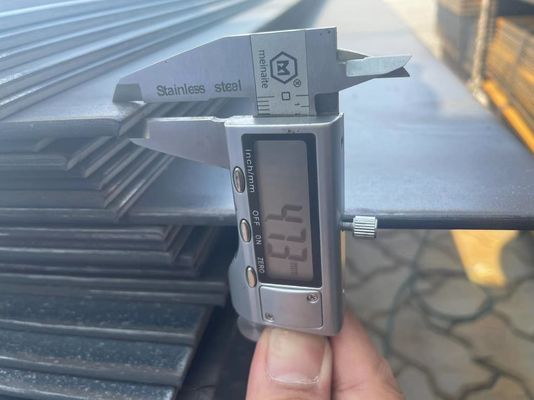 ASTM-standaard Q345 Ss400 A36 Staalplaat 5mm 6mm 9mm hrc Ms warmgewalste koolstof zachte staalplaat voor sterkte toepassingen