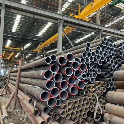 Naadloze koolstofstaalpijpen voor bouwmaterialen en bouwtechniek Lengte 6,4 m Buitendiachter 21,3 1420 m
