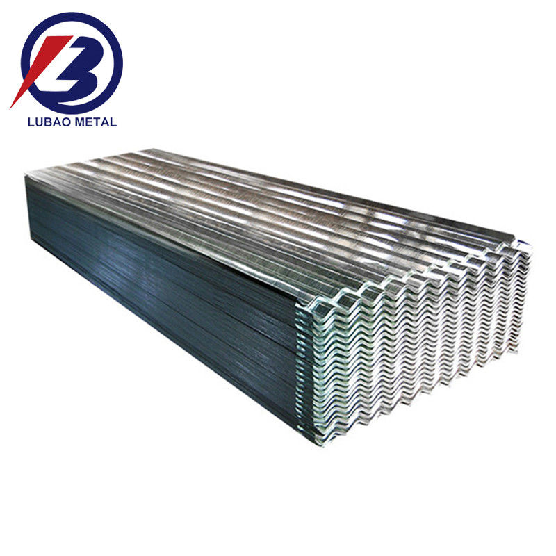 Dikte 0,12-0,35 mm DX51d SGCC GI Gekrompen dakplaten gegalvaniseerd Gekrompen zink dakplaten prima voor het maken van container