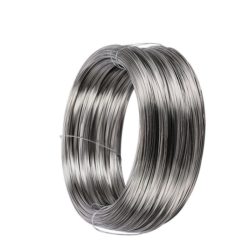 Aanpassing 304 304L 316 316L Bright Finish High Tensile Strength Roastless Steel Wire Rods met No.1 Surface Finish